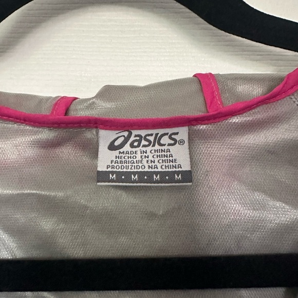 ⚡️2/$25⚡️ ASICS Women’s Run Light Jacket Gray Pink Trim | Windbreaker | Size M - Picture 4 of 10